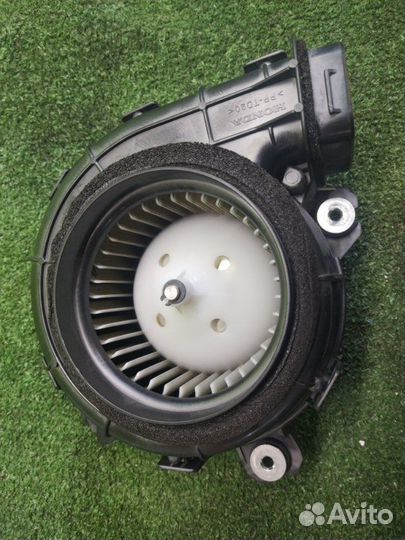 Мотор охлаждения батареи honda FIT shuttle GP2 LDA 2012