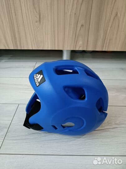 Шлем adidas adizero