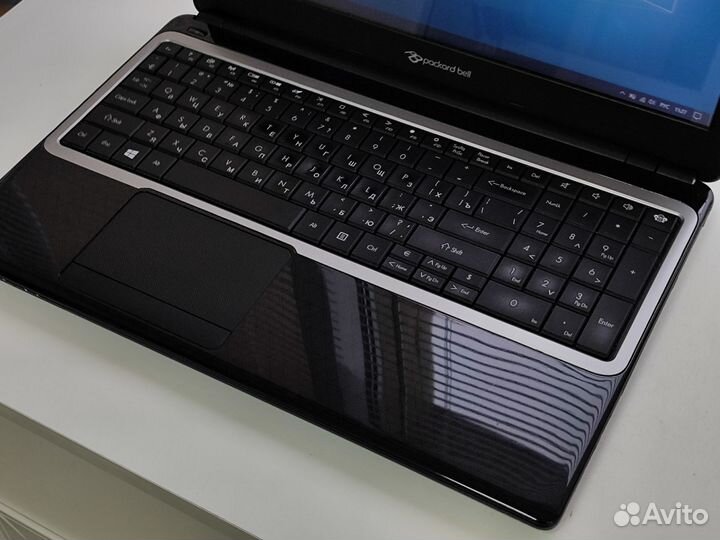 Классный ноутбук Acer с гарантией