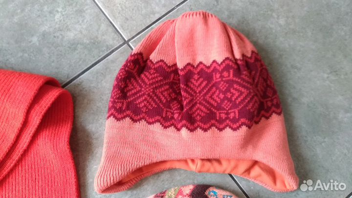 Комплект шапки, шарф, перчатки Германия