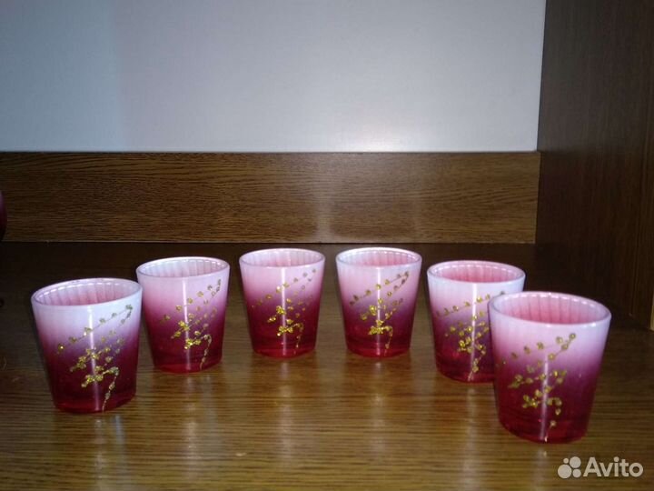 Набор бокалов и рюмок для вина