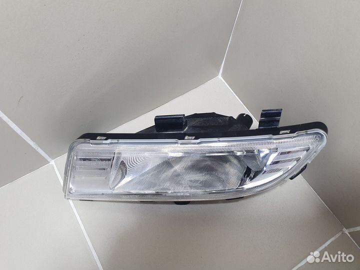 Фара противотуманная левая SsanYong Kyron