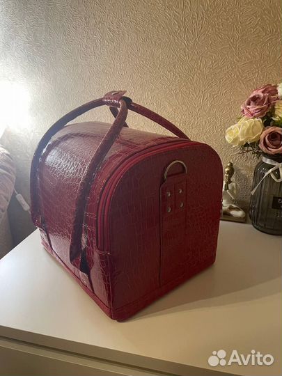 Чемодан/кейс для косметики