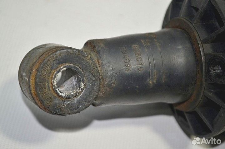 Воздушная подушка кабины, задняя левая volvo FH (0