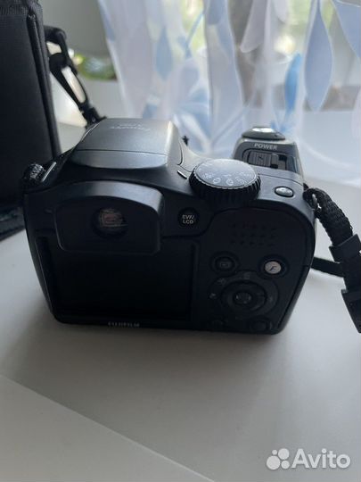 Компактный фотоаппарат fujifilm s700
