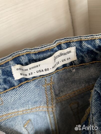 Шорты Stradivarius XS