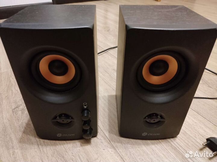 Колонки для компьютера Oklick OK-164