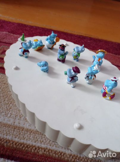 Игрушки из киндер сюрприза 90х