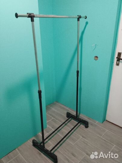 Вешалка напольная