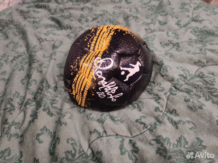 Пляжный мячик