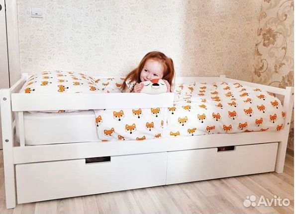 Детская деревянная кровать-тахта