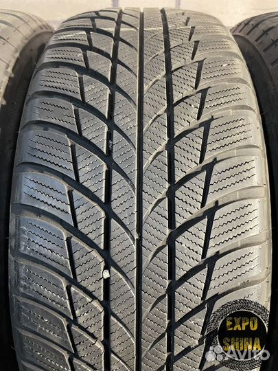 Bridgestone Blizzak LM-001 225/55 R17 97H