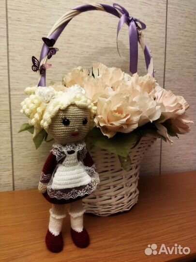 Кукла-школьница