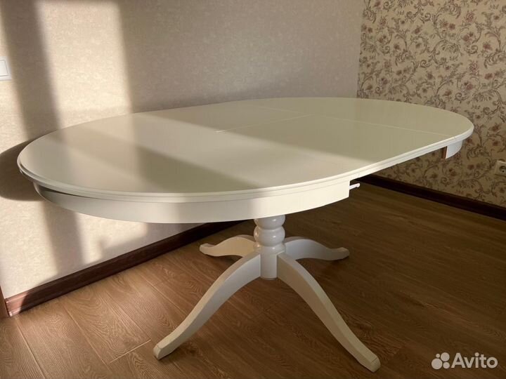 Кухонный стол