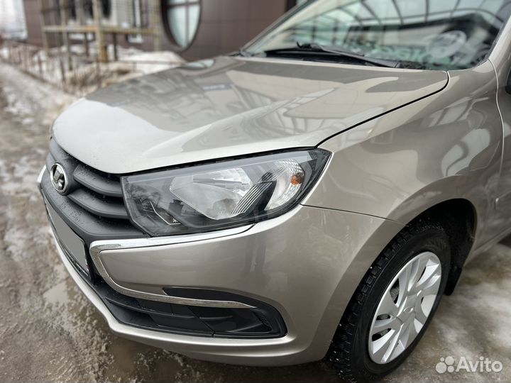 LADA Granta 1.6 МТ, 2021, 43 000 км