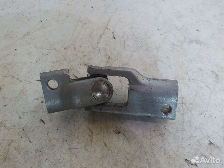 Рулевой кардан Lexus GS 45235