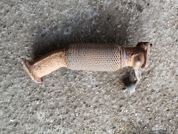 Приемная труба глушителя для Kia Sorento XM 2009