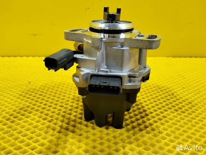 Трамблер Nissan Primera P11 GA16 2002