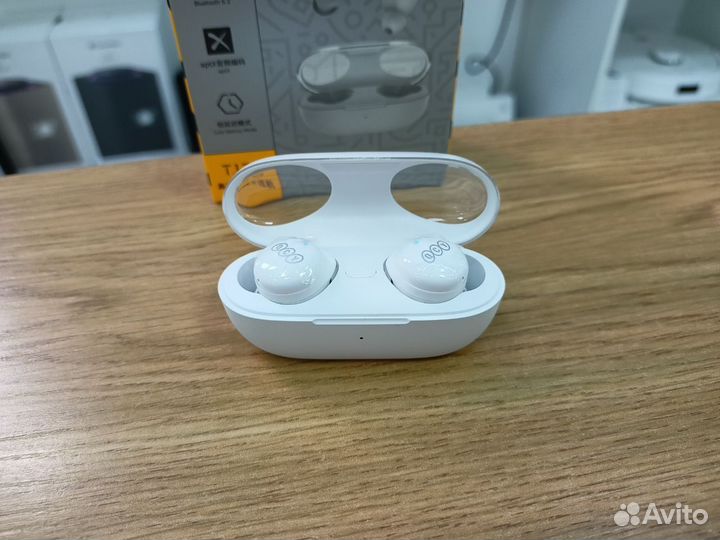 Беспроводные наушники QCY T17S White