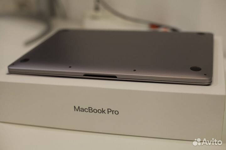 Macbook Pro 13 M1 8 256 рст Apple