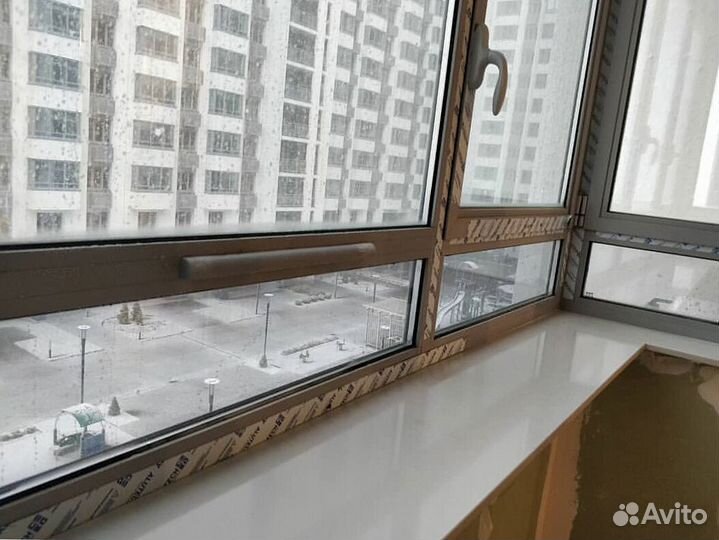 Акриловый подоконник