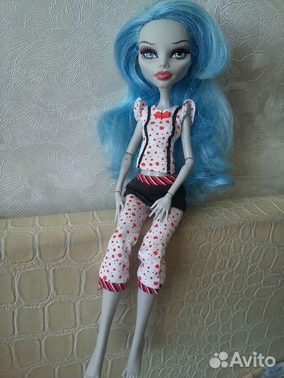 Кукла монстер хай Гулия