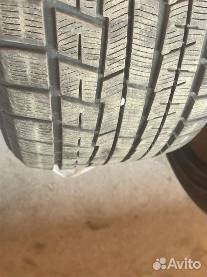 Yokohama Ice Guard IG60 235/45 R18