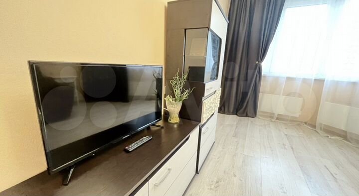 1-к. квартира, 45 м², 7/23 эт.