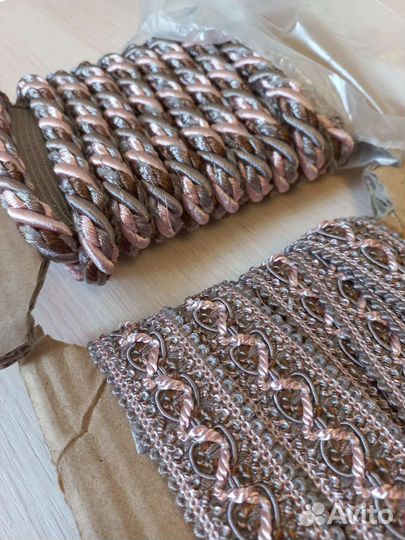Декоративный шнур, лента, фурнитура для портьеры