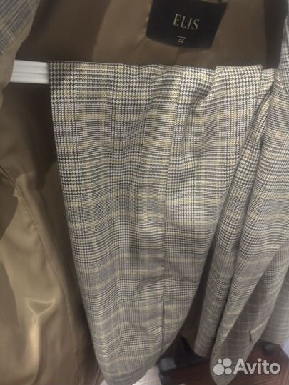 Брючный костюм женский