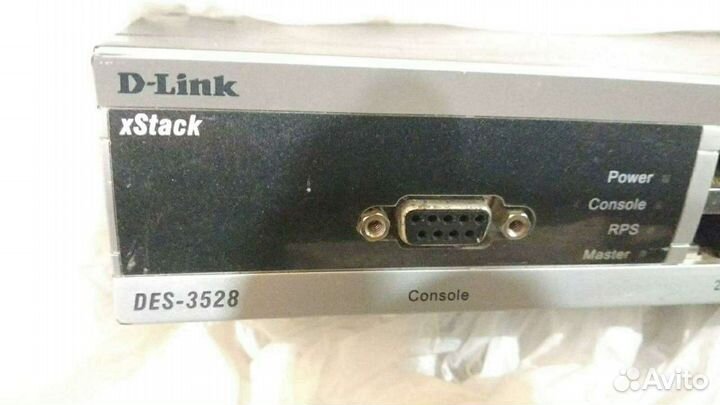 Коммутатор D-link DES-3528