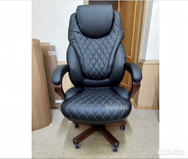 Кресло руководителя CH-406. В наличии