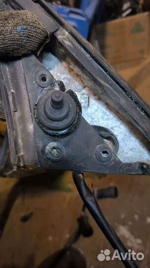 Зеркало левое с электрорегулировкой Audi 100C3