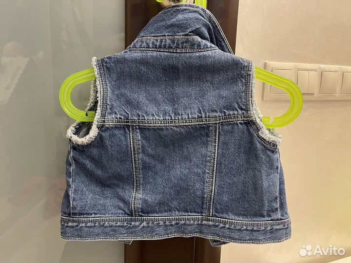 Жилетка джинсовая