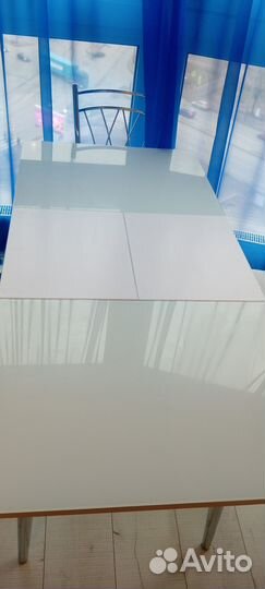 Обеденная группа стол раскладной стулья 4 штуки