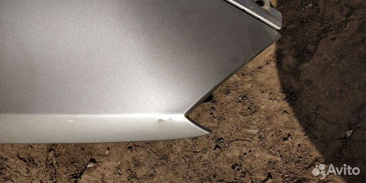 Капот на LADA гранту