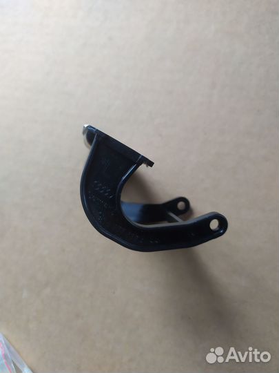 Крышка форсунки омывателя audi A5/S5 cabrio 2010