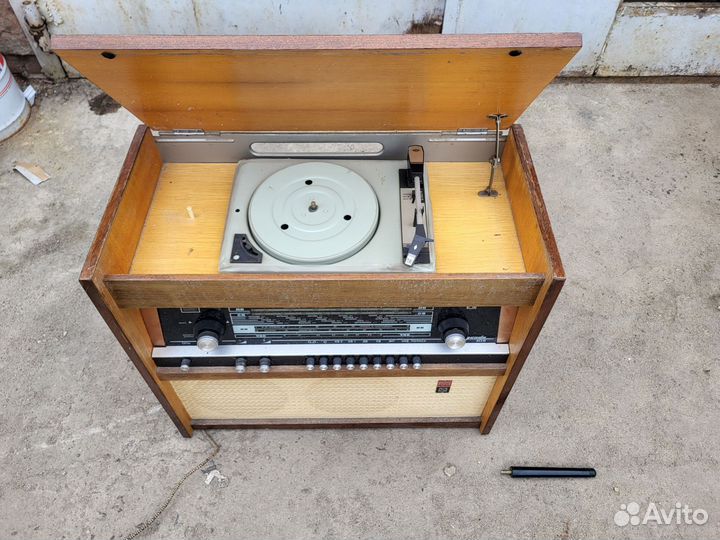 Радиола rigonda 102