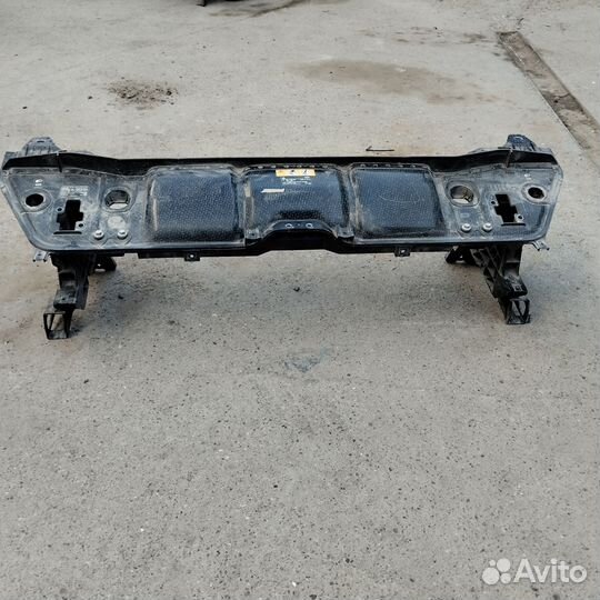 Mercedes Benz GLE W167 панель передняя (телевизор)