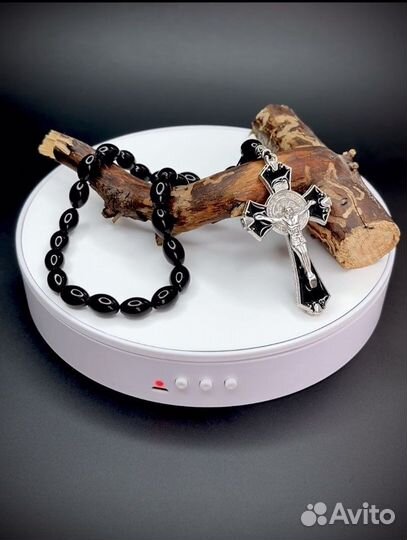 Крест в машину