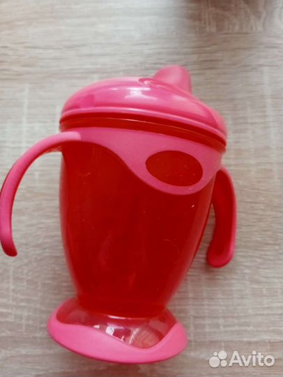 Слюнявчик силиконовый и чаша непроливайка