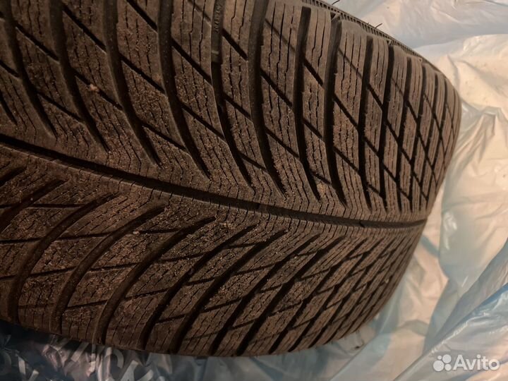 Michelin Pilot Alpin 5 245/40 R18