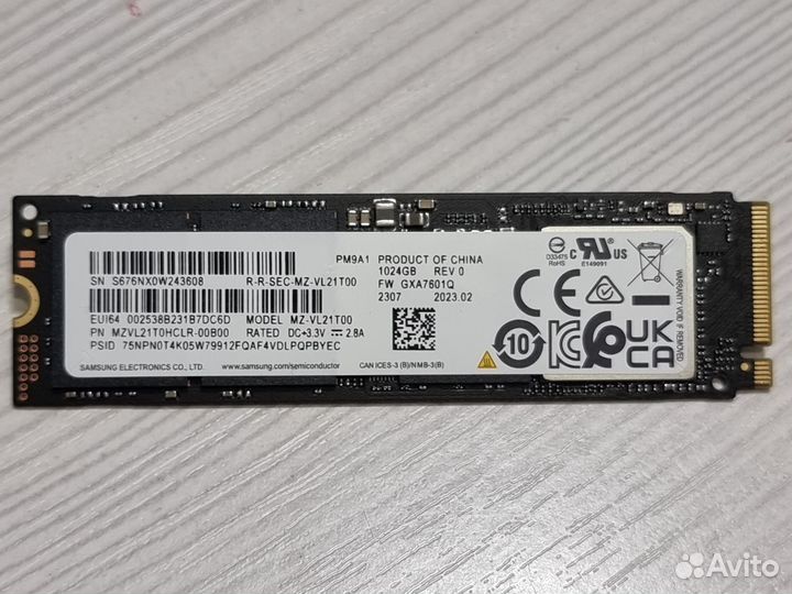 SSD Samsung PM9A1 1Tb новый