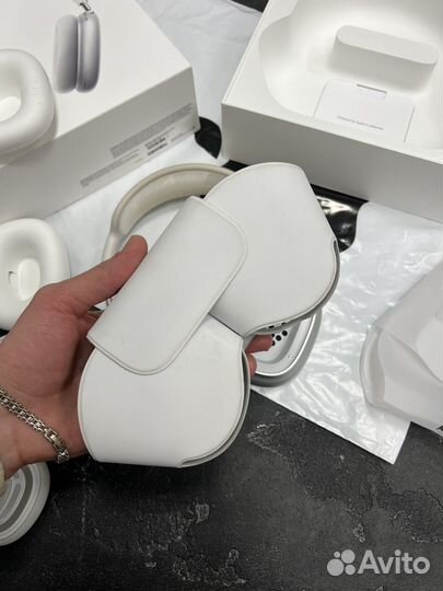 AirPods Max White оригинал (гарантия осталась)