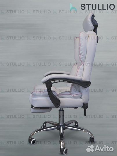 Офисное кресло (геймерское). Кресло для директора