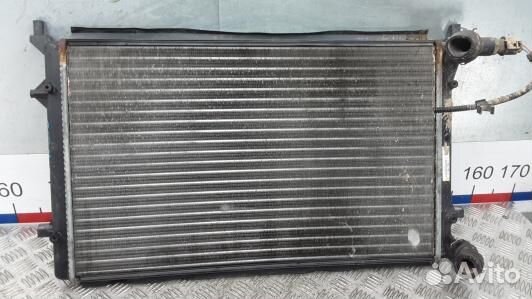 Радиатор системы охлаждения volkswagen golf 5 (GDN