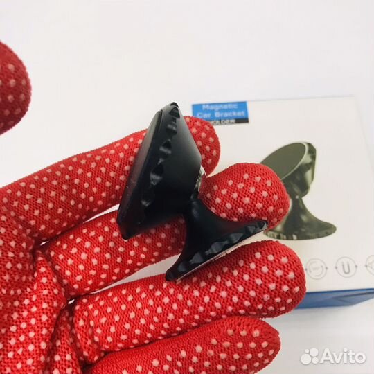 Держакль магнитный для телефонов(на панель)