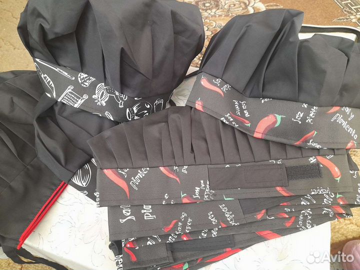 Колпаки,форма и фартуки для поваров