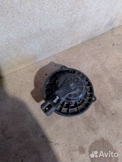 Вентилятор печки отопителя Kia Rio 3 Solaris