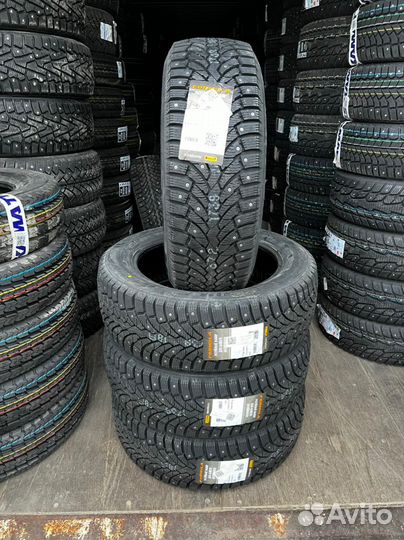 Pirelli Formula Ice 215/55 R17 98T